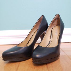 Like New S5 Nine West Calf Leather Heels